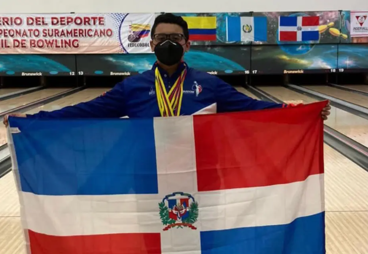 Morín campeón en Centroamericano de boliche