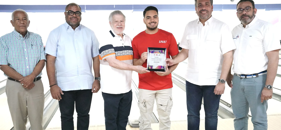 Colegios clasifican a las finales de la Copa Intercolegial de Boliche Inefi